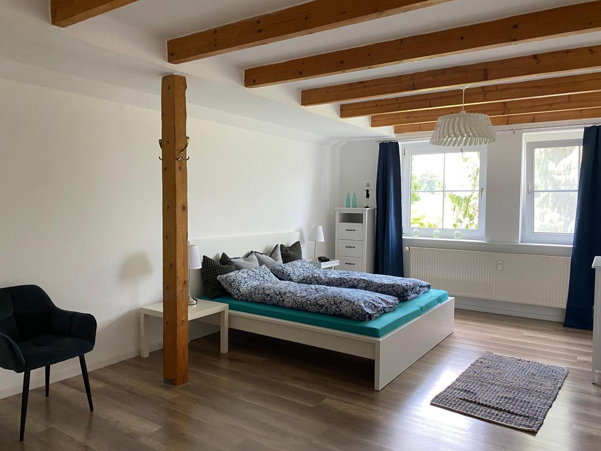 Ferien- Und Messewohnung In Idyllischer Lage Nordstemmen Esterno foto